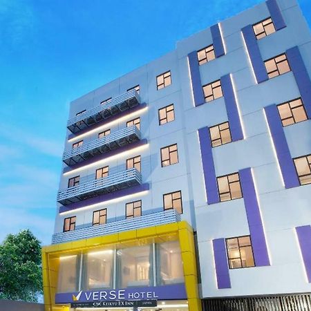 Verse Lite Hotel Gajah Mada Jakarta Exterior photo